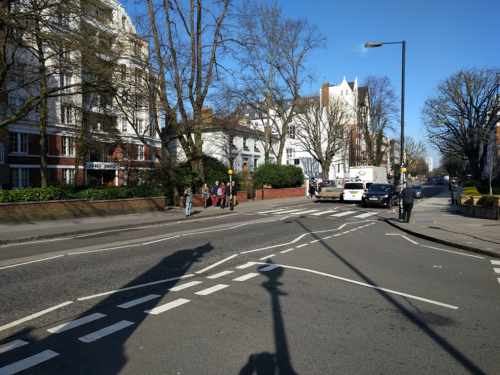 abbey road crossing