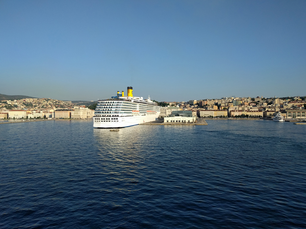 cruise liner in port