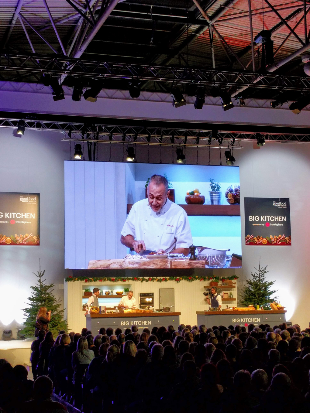 Picture of Michel Roux Jnr cooking