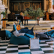 Holy sepulchre church London interior flowers and olive trees