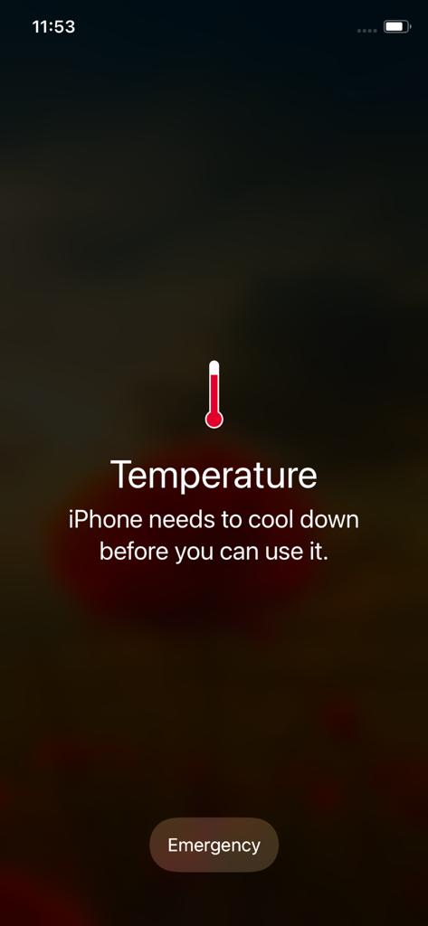 Screenshot of the iPhone overheat warning screen
