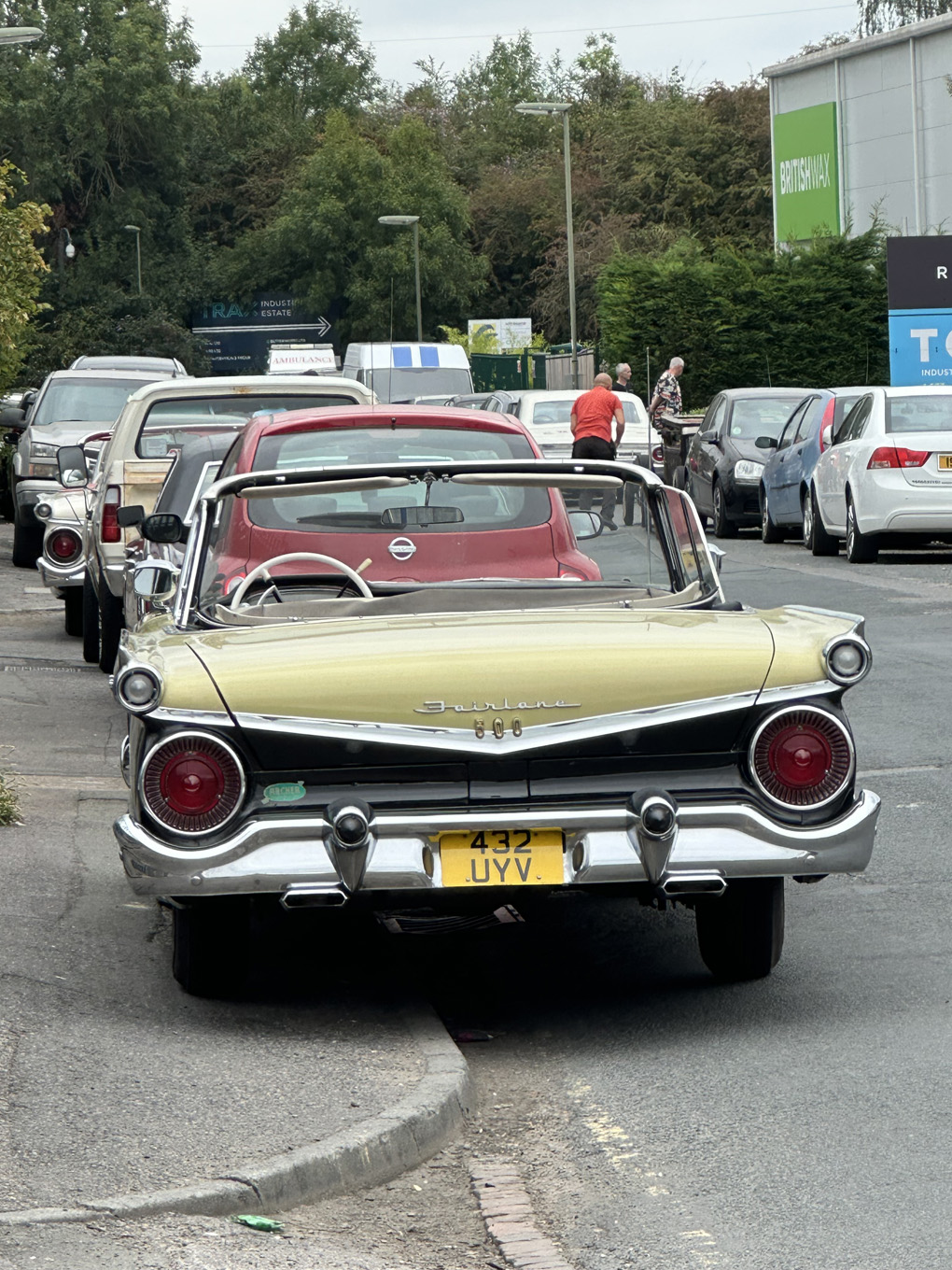 We see the rear of a parked 1959 Ford Sunliner- the caption reads -About to go cruising at the Redhill Dream Cruise