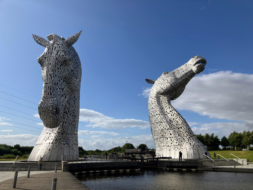 The Kelpies 2 huge metal horse heads! Stunning engineering highly recommended if you ever visit Falkirk and the surrounding area.